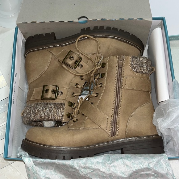 Cliffs Winter Boots Style- Marlee - Picture 1 of 5
